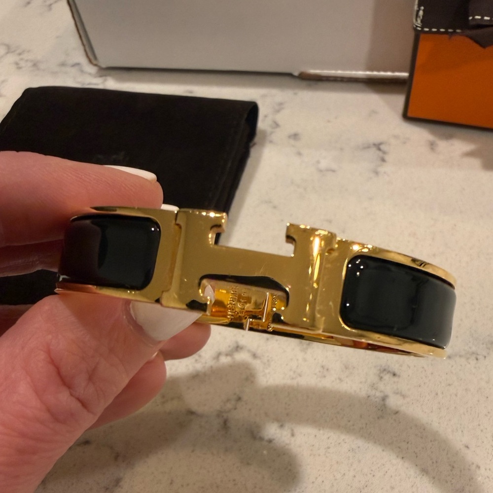 Hermes Clic H Bracelet Black Gold PM Authentic - Picture 2 of 11